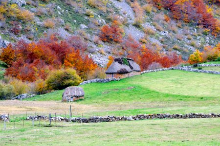 Valle de lago, Spain, House