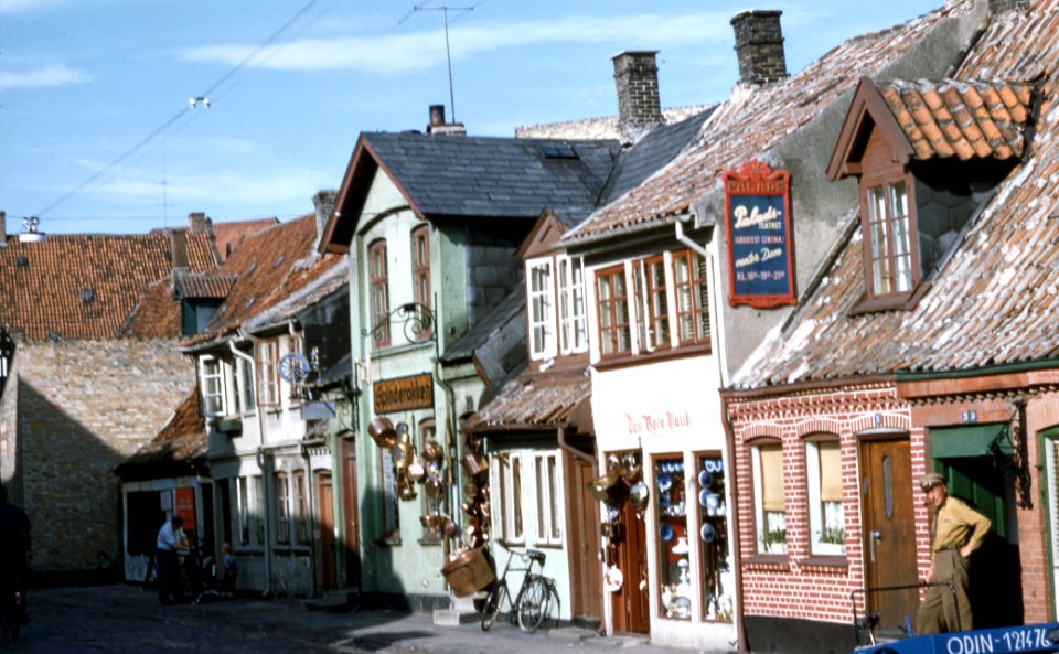 35mm, Buildings, Vintage