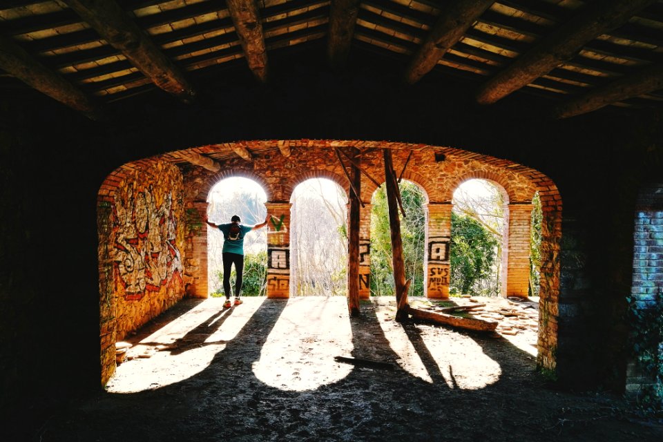 Begas, Catalu a, Espa a