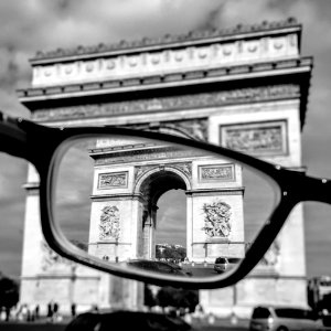 Arc de triomphe, Paris, France photo