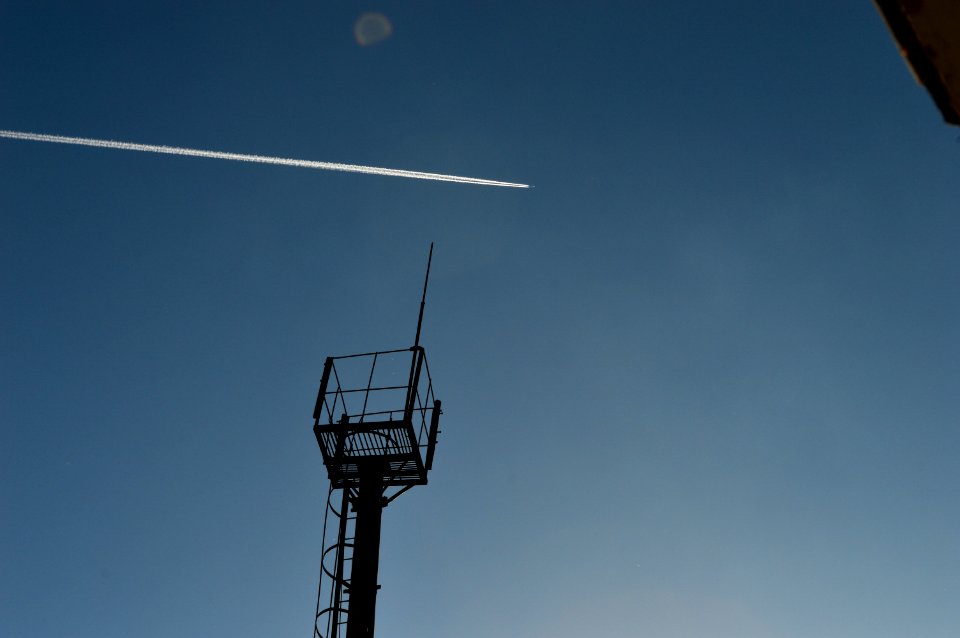 Simple, Lines, Tower
