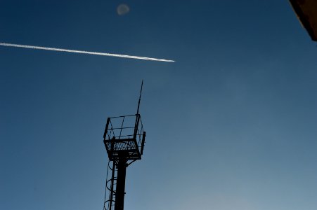 Simple, Lines, Tower