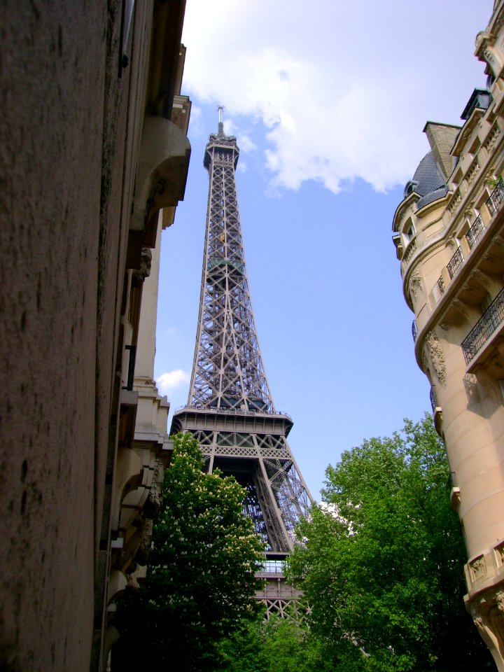 Paris, Mark, Eiffel tower