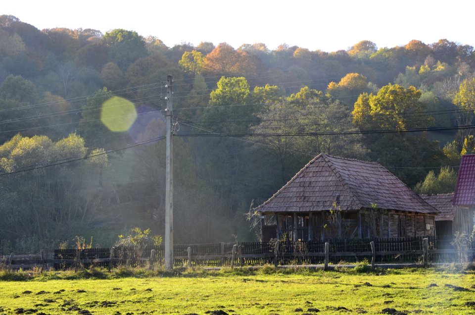 Cava, Romania, Old viladge