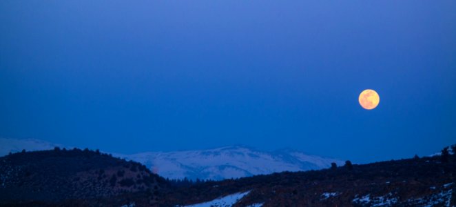 Road trip, Dusk, Orange moon
