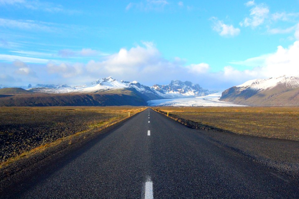 Icel, Snow, Road