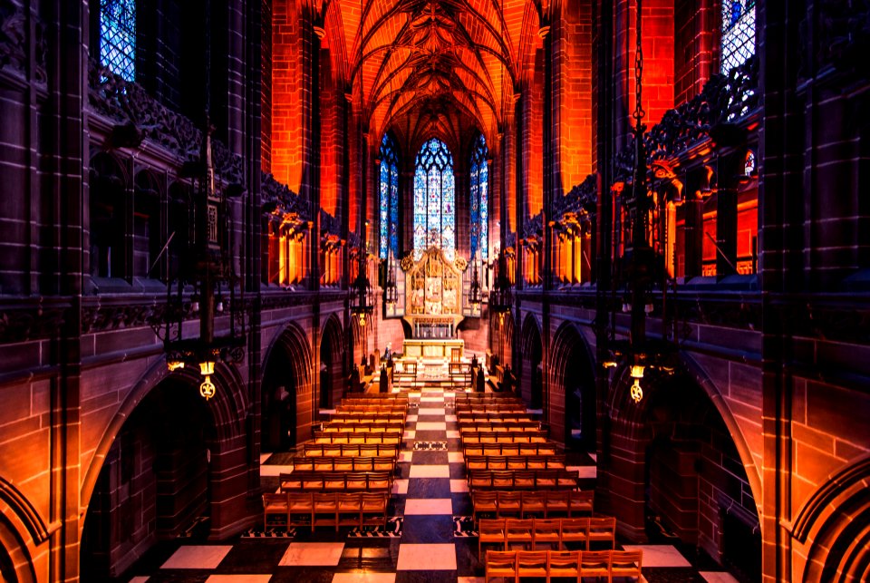 Liverpool, Church of England, Cathedral of the diocese of liverpool