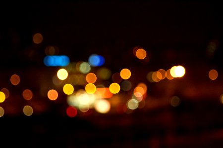 blue and yellow bokeh lights
