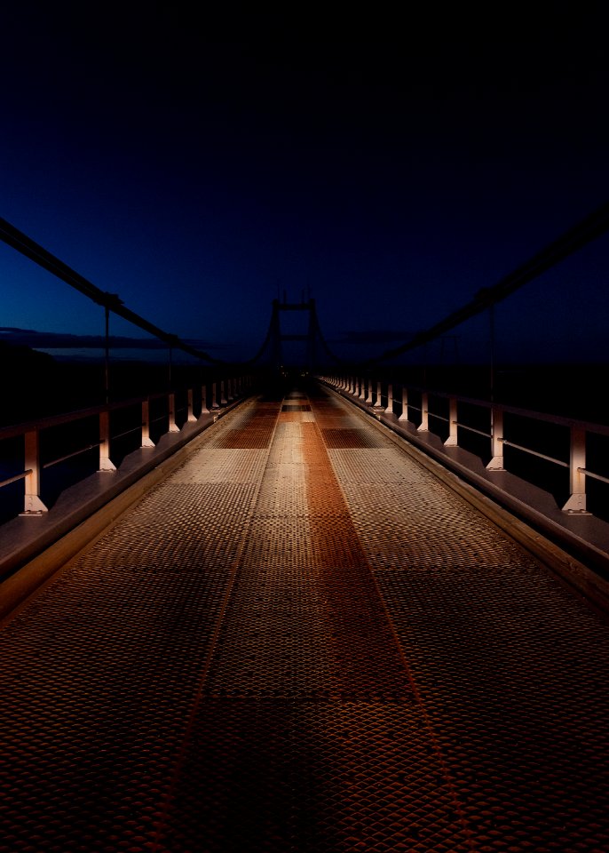 Icel, J kuls rl n, Bridge