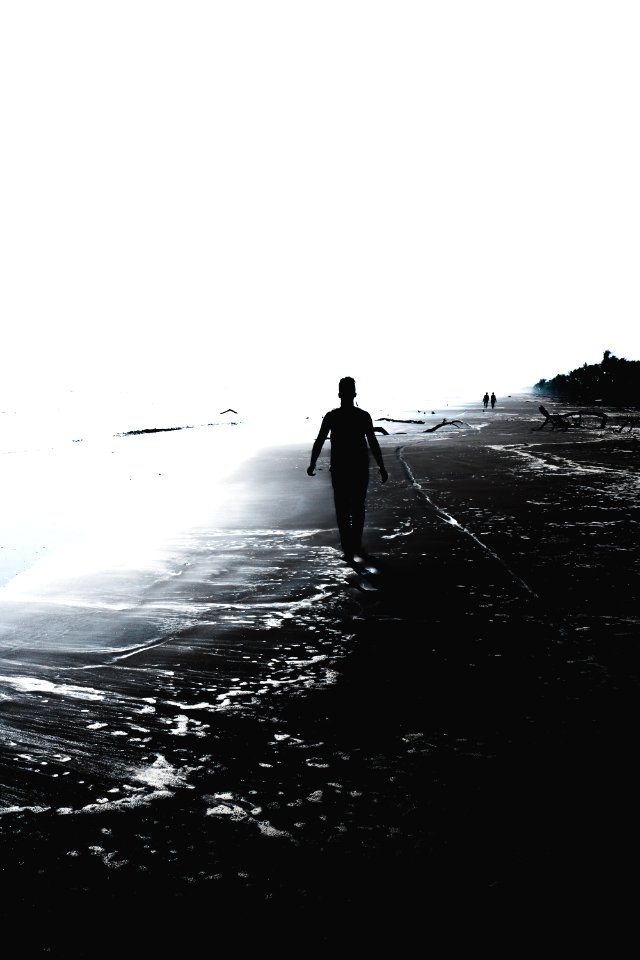 Noir, Explore, Minimal