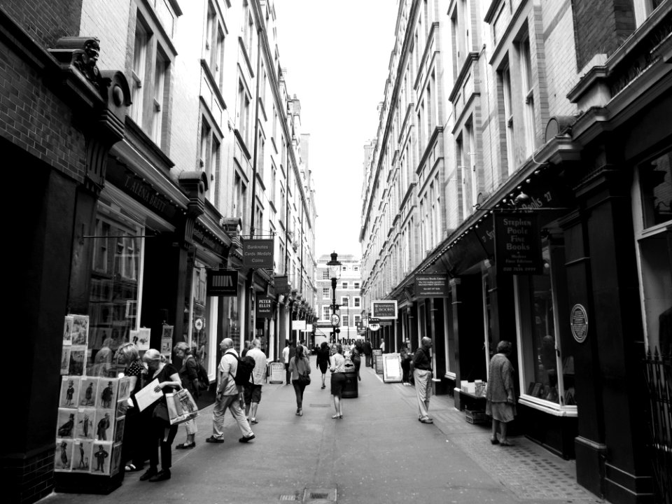 London, Cecil court, United kingdom