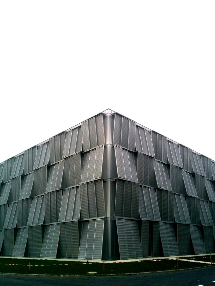 Epfl, 1015 lausanne, Switzerl