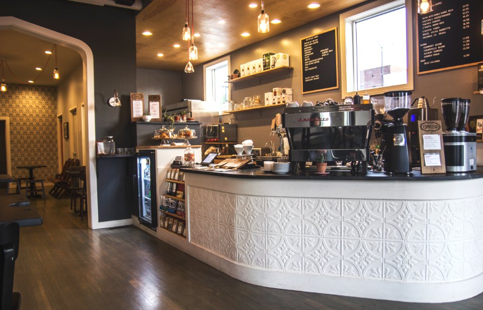 Cincinnati, Deeper roots coffee, United states
