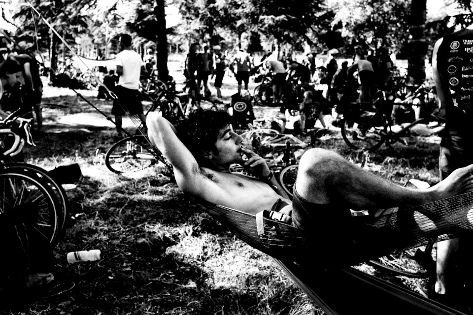 Black  white, Summer, Chill
