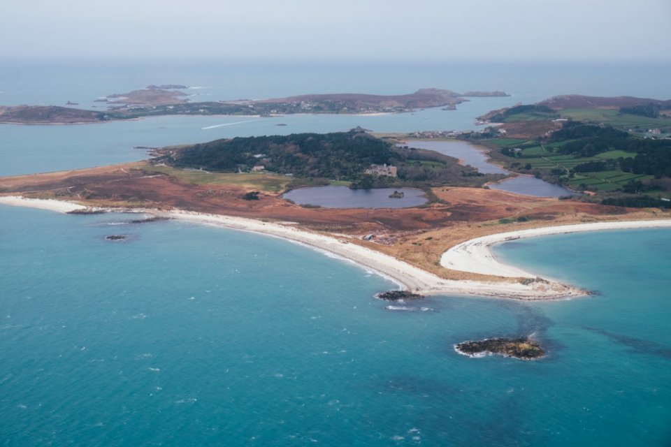 selective focus photography of island during daytime