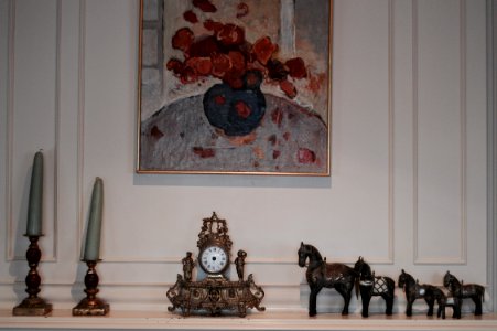 House, Horse, Clock