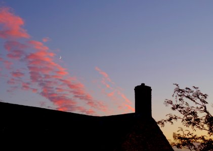Roofline, Silhouette, Moon