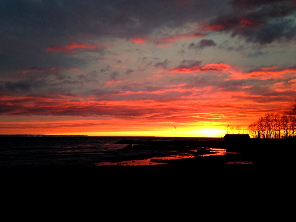 Shoreline, Erlust, Sky photo