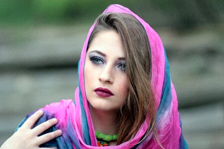 Oriental blue eyes coloring