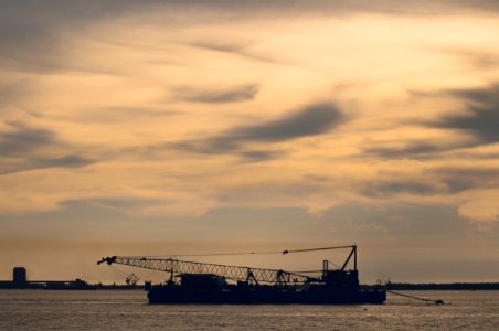 Harbor, Horizon, Cargo