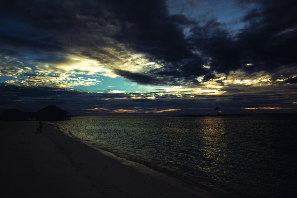 Sunrise, Honeymoon, Finolhu