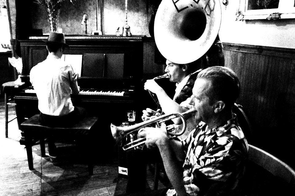 Asheville, Lex 18  asheville southern appalachian restaurant  moonshine craft cocktail bar  live jazz, United states