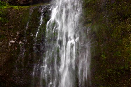 waterfalls close-up photography