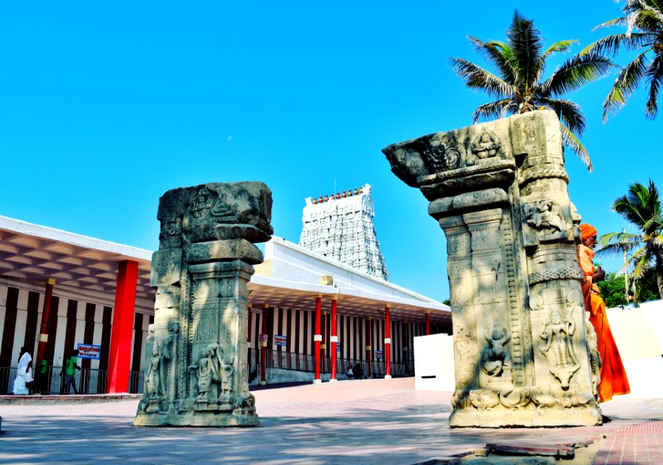 Tiruchendur, India, Temple