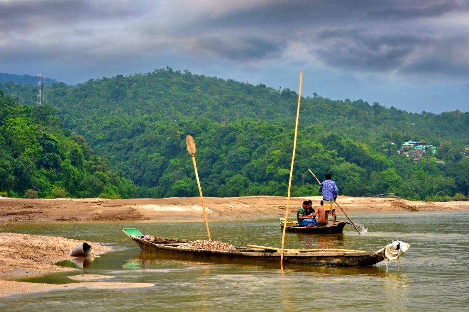 Jaflong, Bangladesh, Mountain town