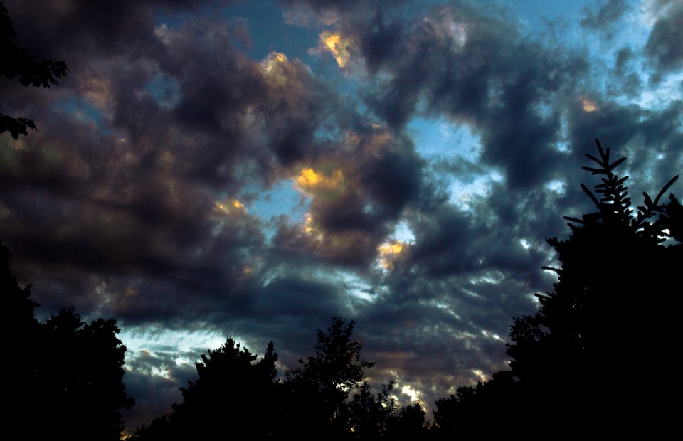 Limehouse, Canada, Sunset