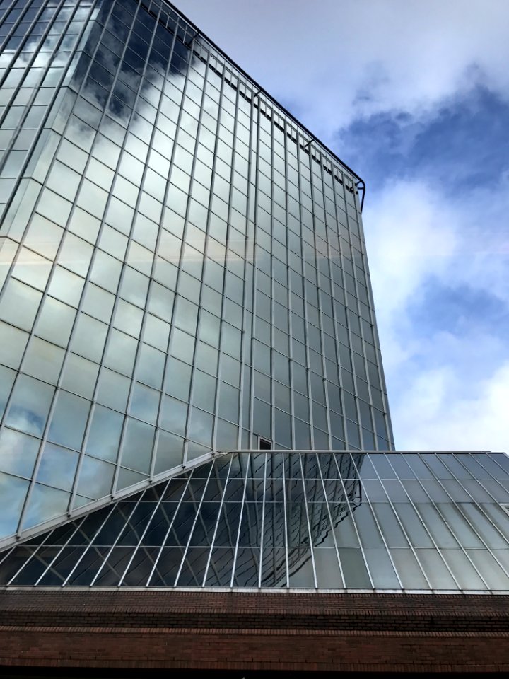 Portl, United states, Reflection