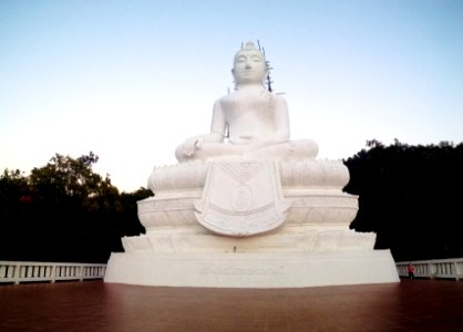 Statue