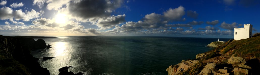 Holyhead, United kingdom, Sea wales wind horizon photo