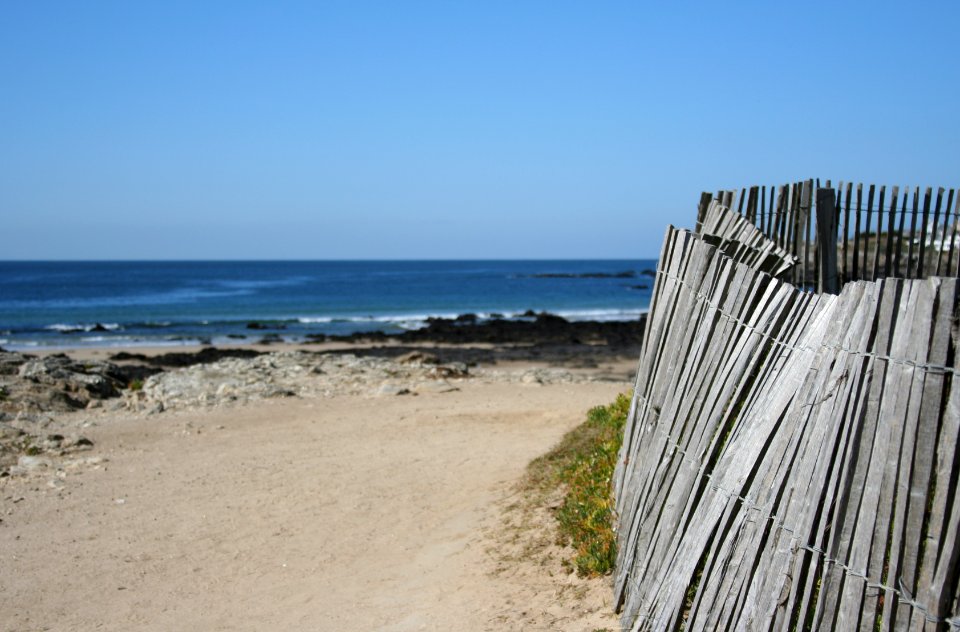 Batzsurmer, France, Fence