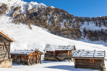 Mountain huts hut alpine photo
