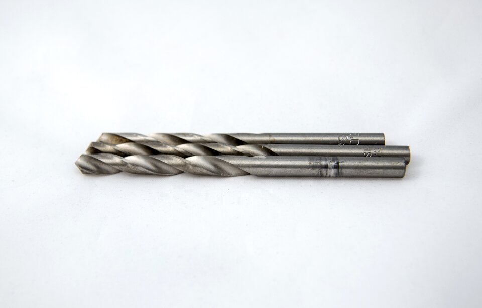 Thread slicing cut