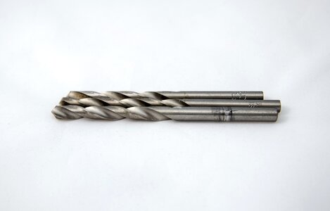 Thread slicing cut
