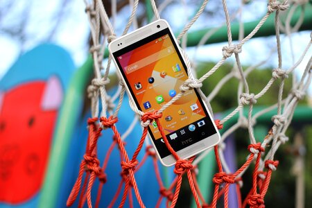 Mobile phone hts net