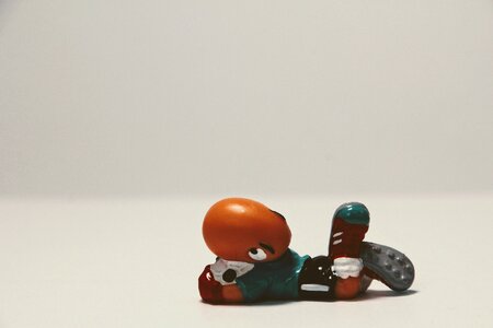 überraschungseifigur referee toys