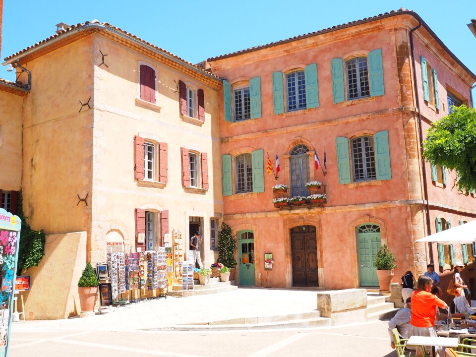 Town hall hotel de ville village core