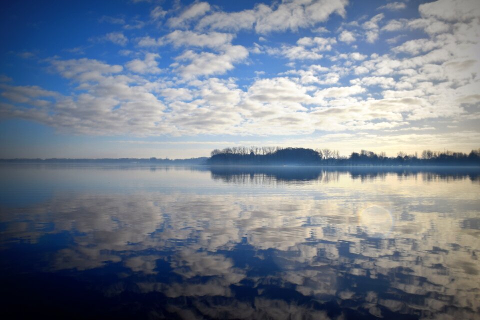 Mirroring water bad zwischenahn