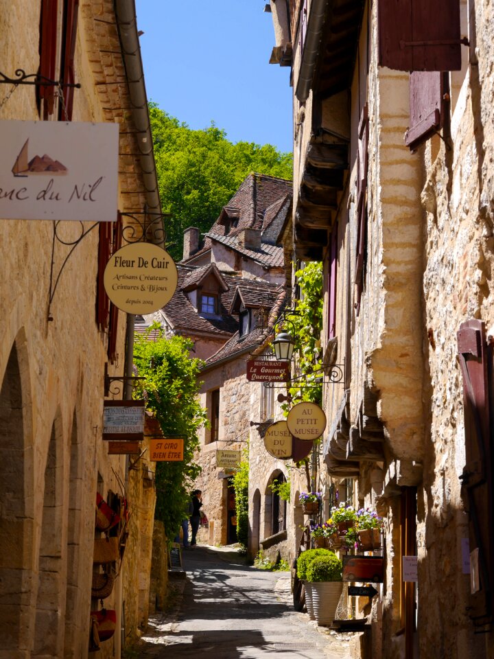 Architecture medieval places of interest