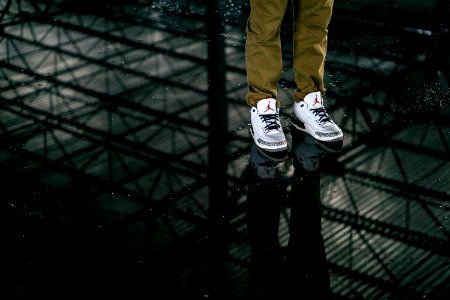 Air Jordan Sneakers Reflection 