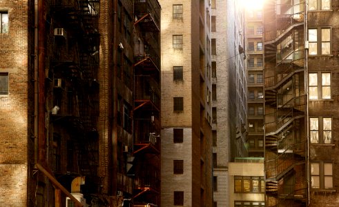 Back Alley @ Manhattan (by ToddQ) 