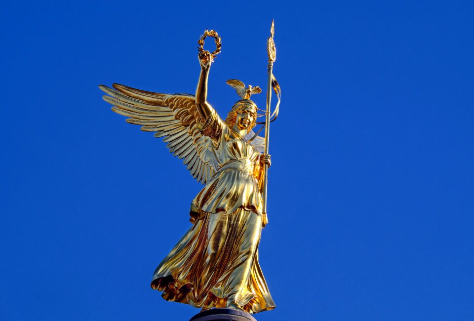 Gold else statue angel