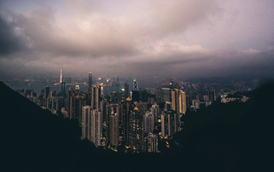 Hong Kong Viewpoint 