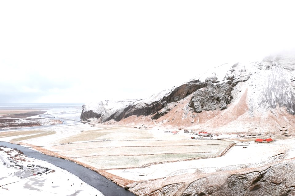 Icelandic Mountains 