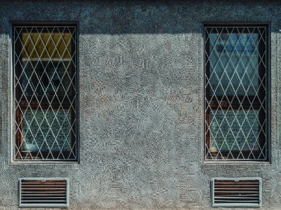 Patterned facade 
