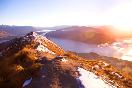 Sunrise at Roy's Peak 