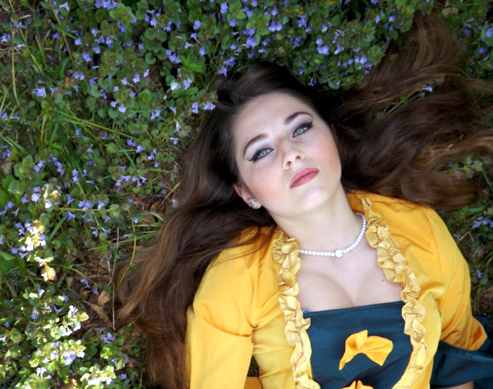 Nature flowers blonde